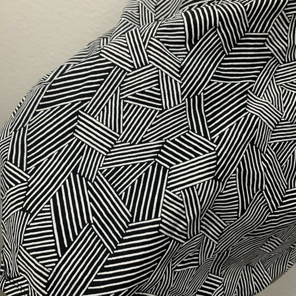 Isabel Maternity Geometric Tankini Swim Top Criss Cross Back - Picture 6 of 11